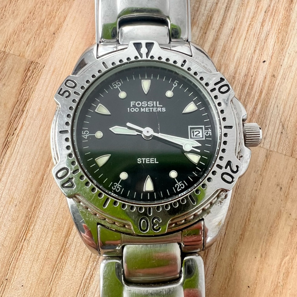 Fossil steel ladies black dial stainless steel sport watch NEW BATTERY